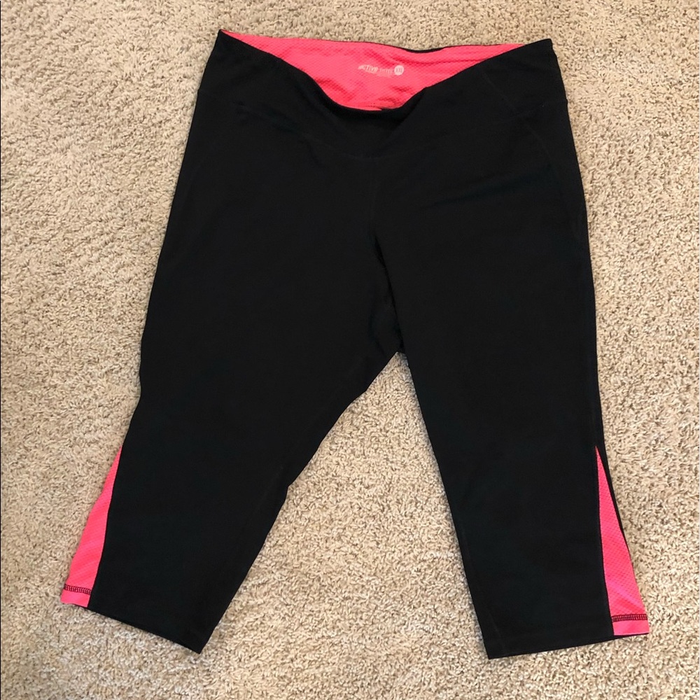 Hot pink and black fitted athletic capris